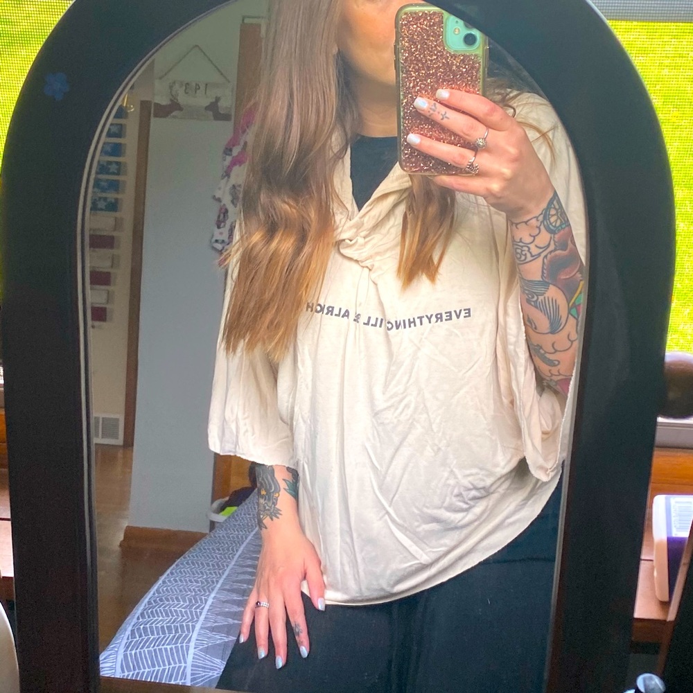 3/4 sleeve hooded shirt